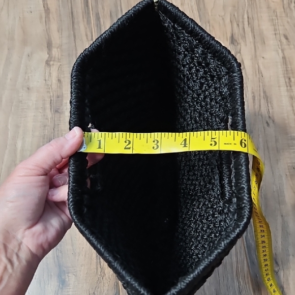 Vintage Women's macramé Crochet Black Woven Tote Bag - Picture 7 of 7